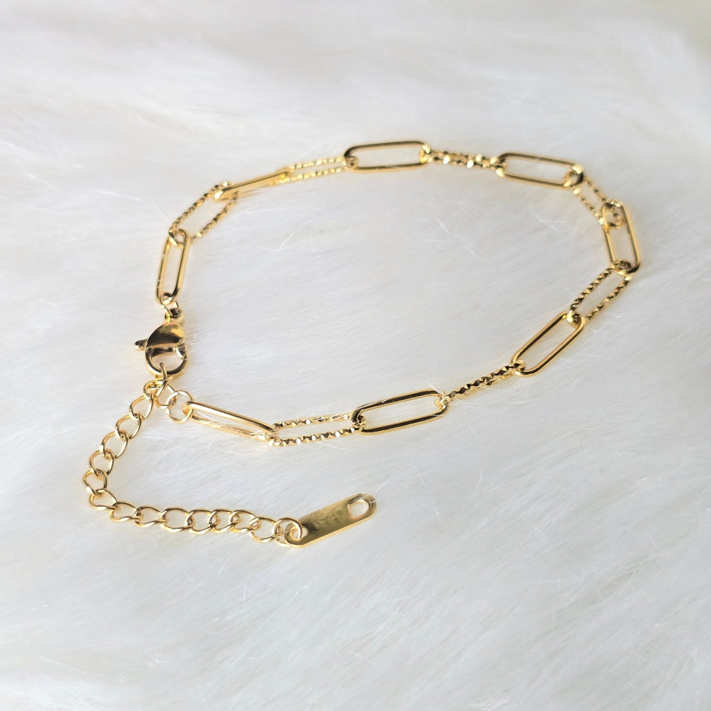 Amelia Link Bracelet - Elisse Treasures - Jewelry - Elisse Treasures