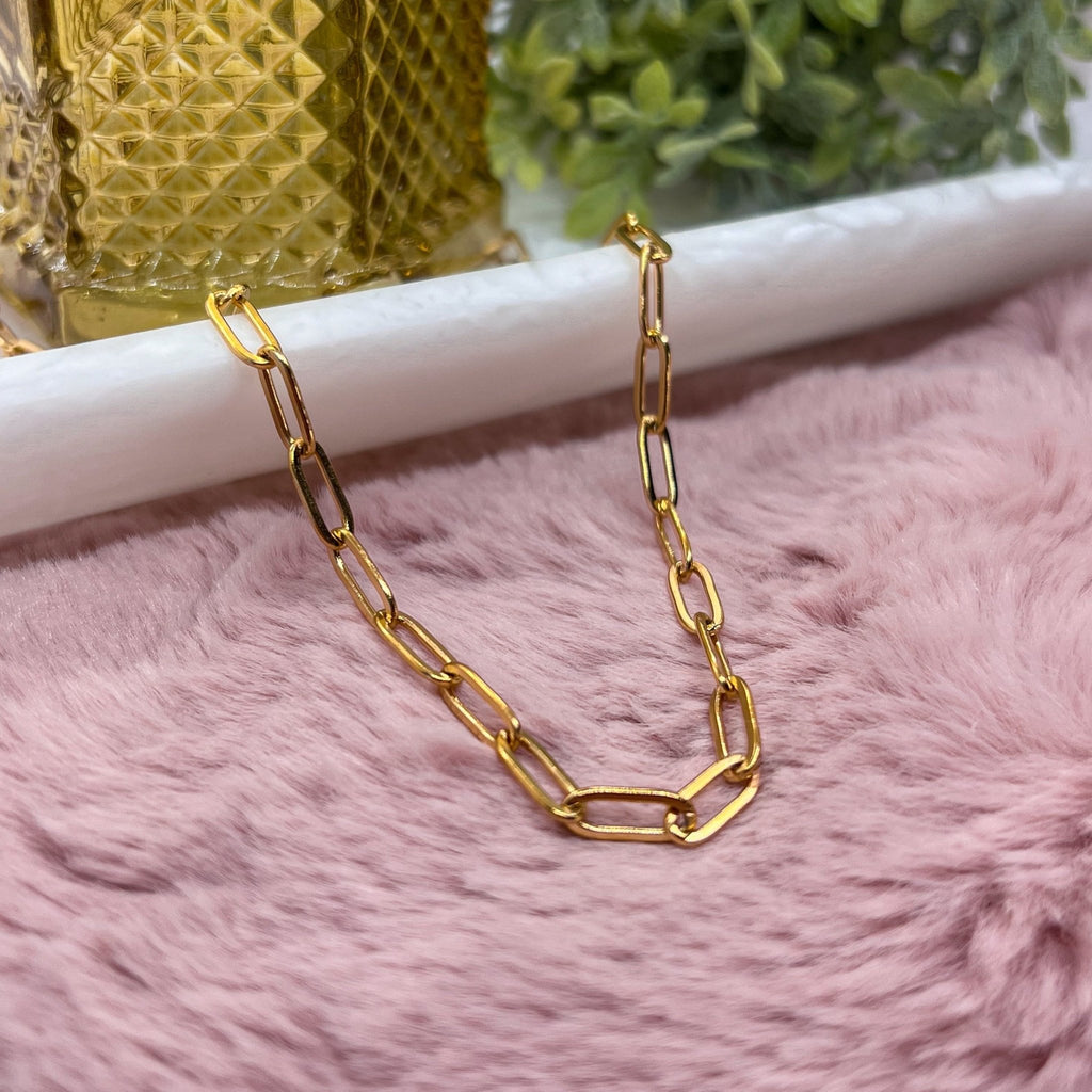 Golden Elegance Paperclip Chain Necklace - Elisse Treasures - Necklaces - Elisse Treasures